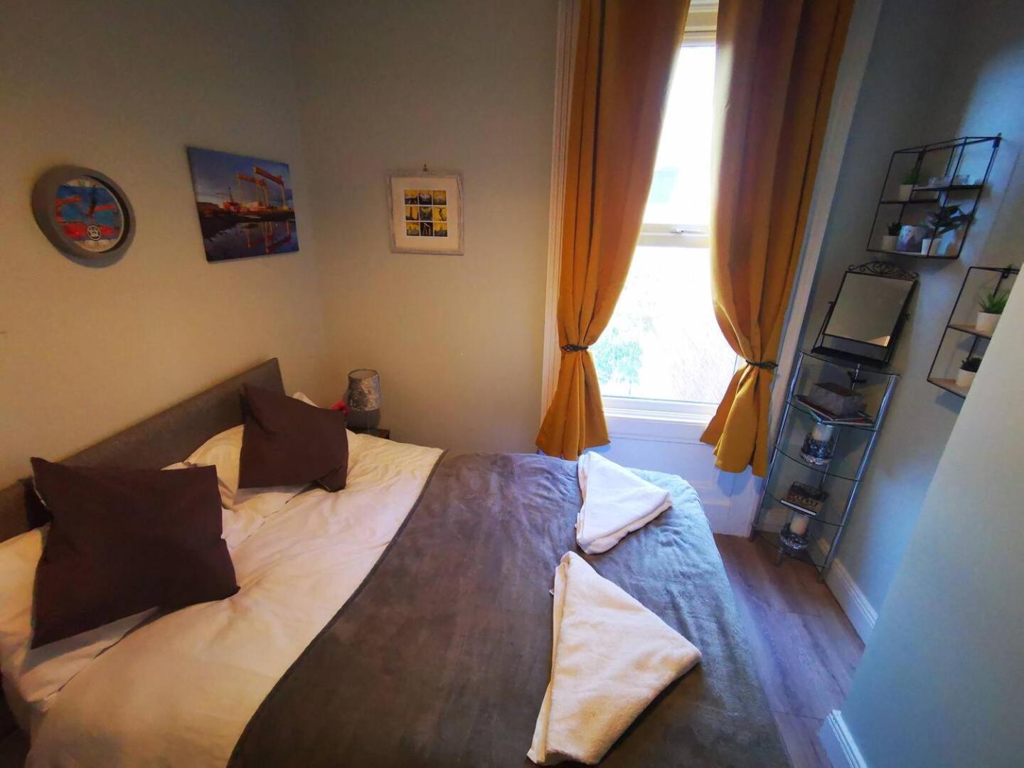 4 Bed Boutique House Lisburn Road Villa Belfast Eksteriør billede