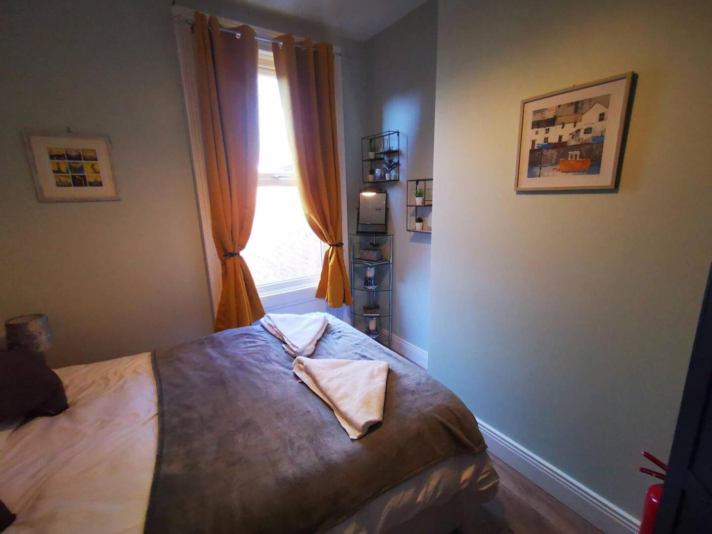 4 Bed Boutique House Lisburn Road Villa Belfast Eksteriør billede