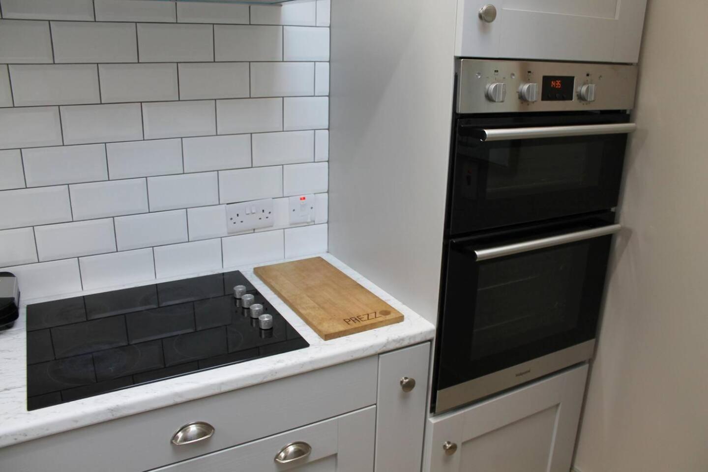 4 Bed Boutique House Lisburn Road Villa Belfast Eksteriør billede