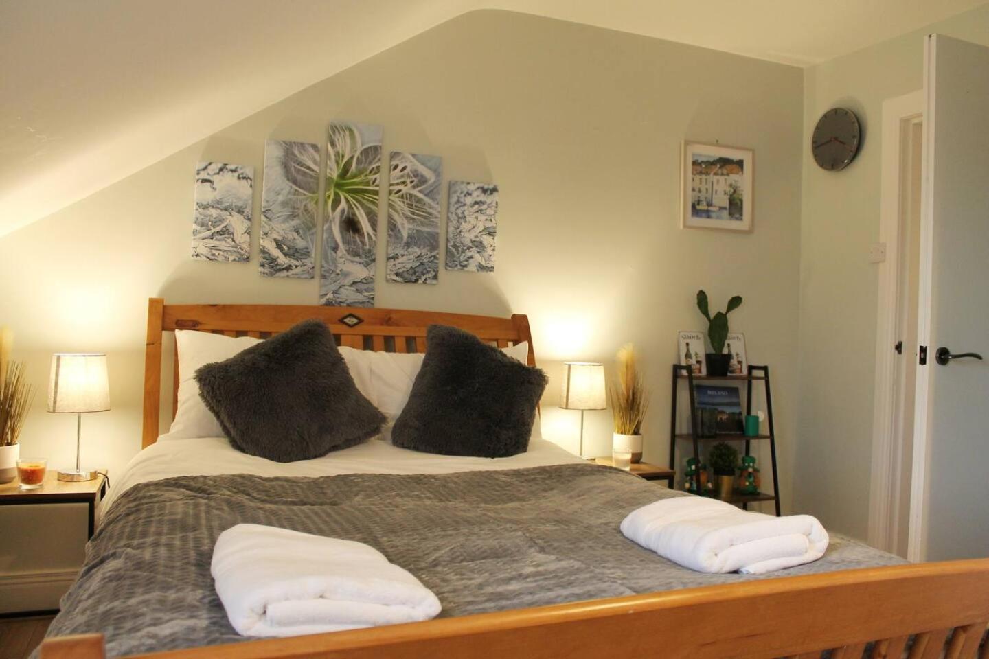 4 Bed Boutique House Lisburn Road Villa Belfast Eksteriør billede