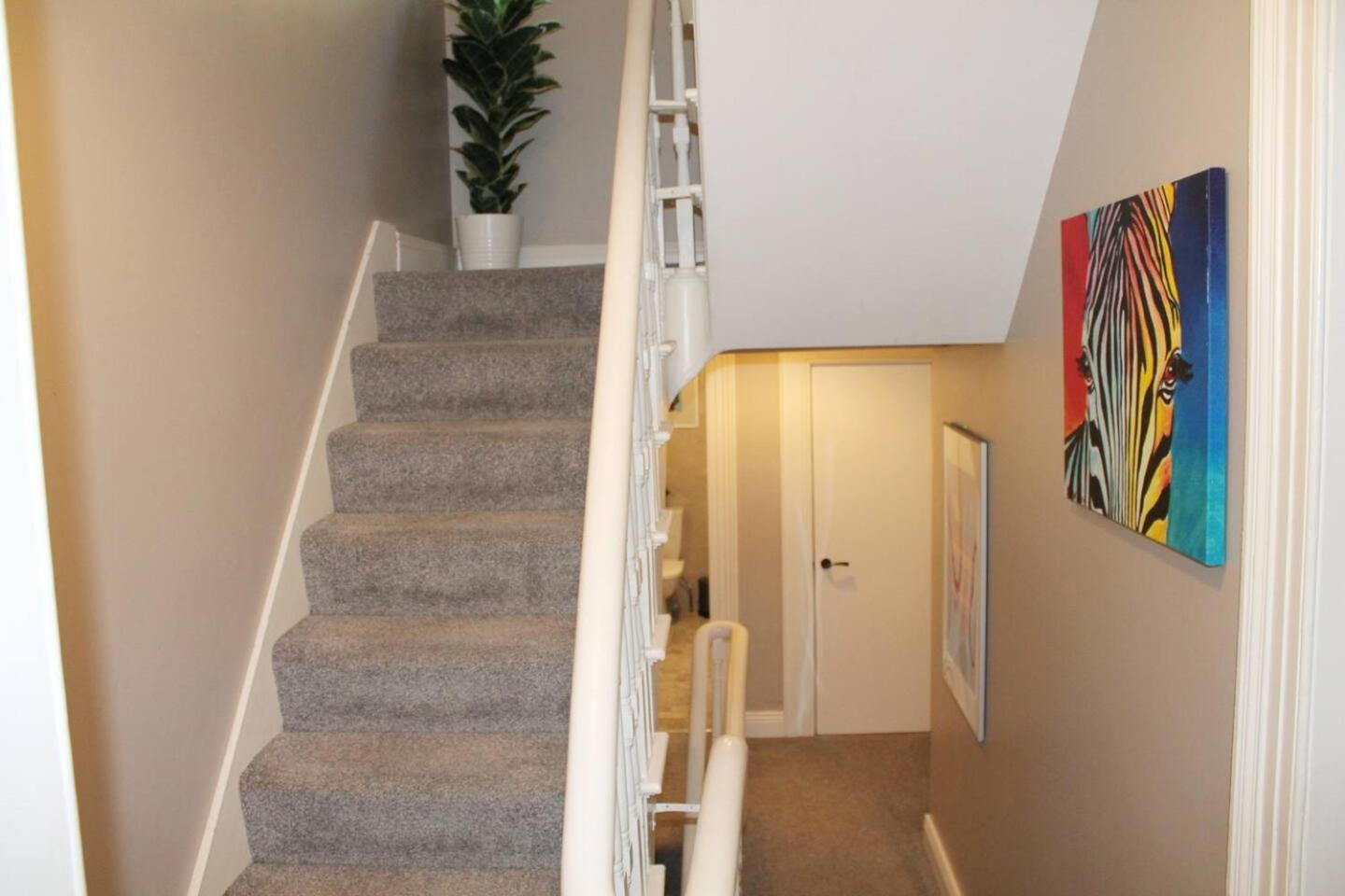 4 Bed Boutique House Lisburn Road Villa Belfast Eksteriør billede