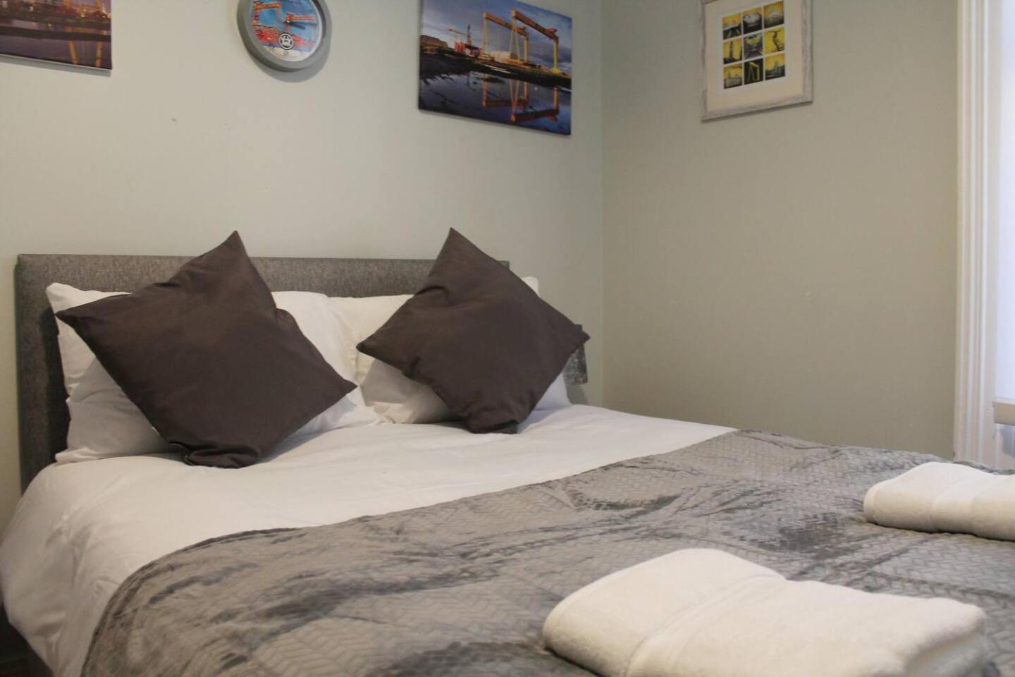 4 Bed Boutique House Lisburn Road Villa Belfast Eksteriør billede